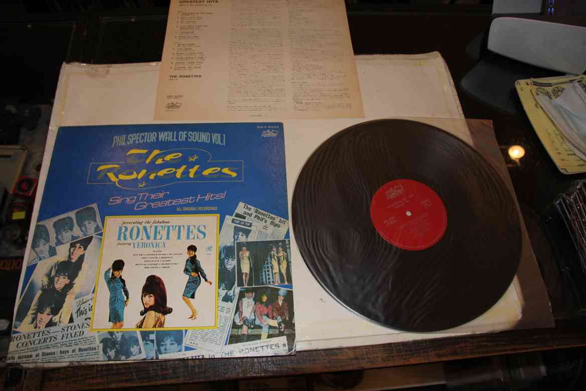 RONETTES - SING THEIR GREATEST HITS - JAPAN